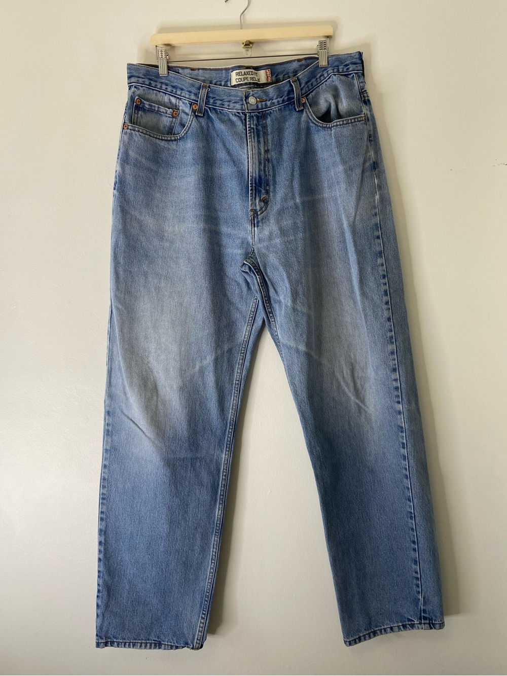 Vintage Y2K Levi’s Relaxed Fit Jeans